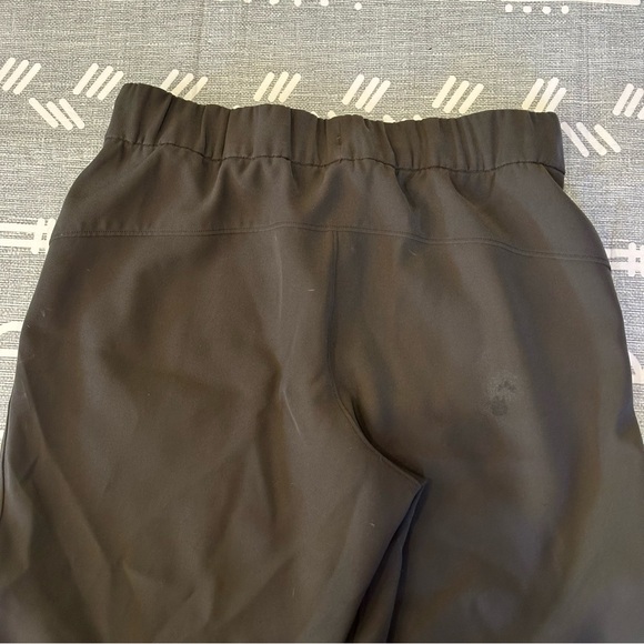 Lot of 4 Lululemon Size 6 Pants, Yoga, Sweatpants, Joggers, great condition! - Picture 8 of 15